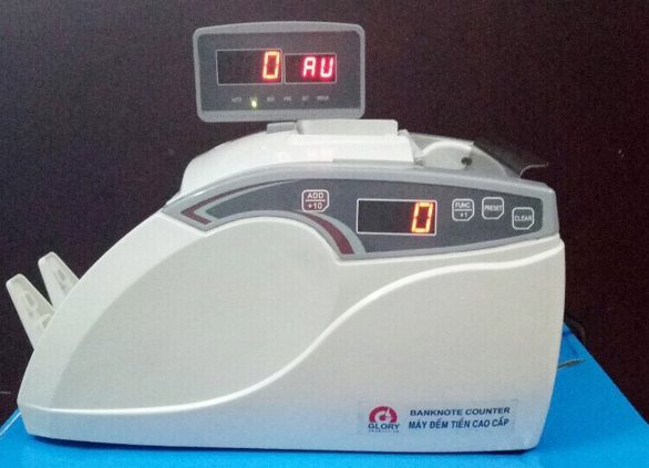 MÁY ĐẾM TIỀN GLORY 2000W